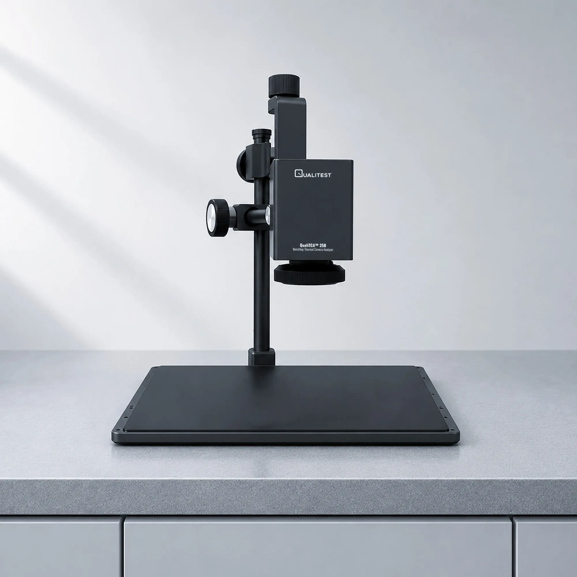 Benchtop Thermal Camera Analyzer