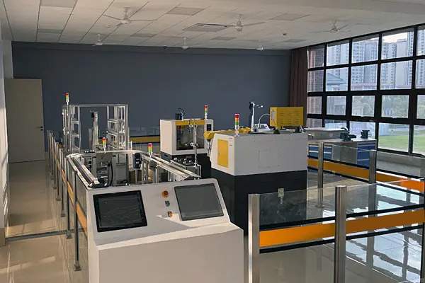 Computer Integrated Manufacturing Industry 4.0 System QualiFF03