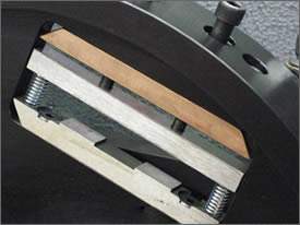 Charpy Specimen Milling Machine – CNM Blacks/RJW