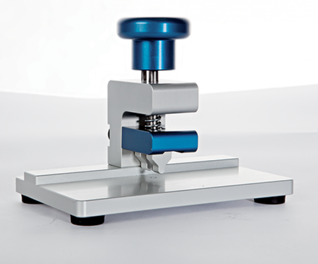 Demattia Fatigue Tester- AI Camera Piercing Tool