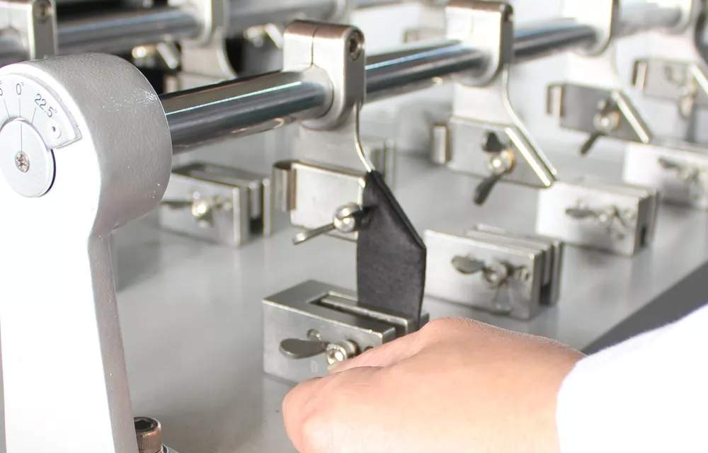 Bally Leather Flexing Tester